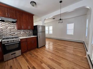 183 Beach 25th St #B, Far Rockaway, NY