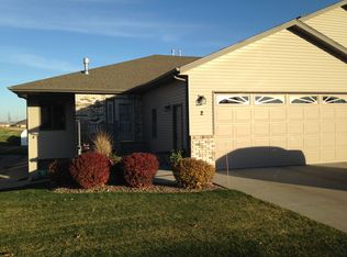1301 N 33rd St, Bismarck, ND 58501