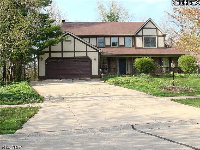 1st image of 20094 Wildwood Ln