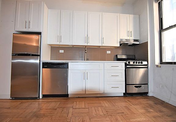 3rd image of 580 Saint Nicholas Ave APT 4G