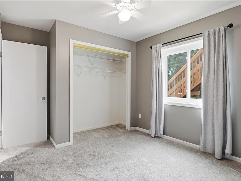 7264 Twilight Ct — Photo 16