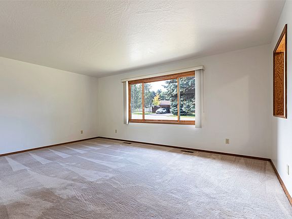5th image of 6450 Linda Vista Blvd