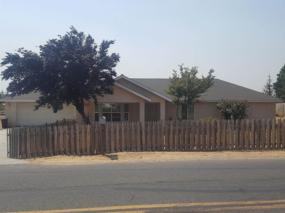 1st image of 25076 Brook Dr