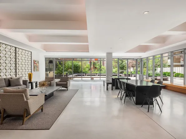 175 West 95th Street image 17 of 20