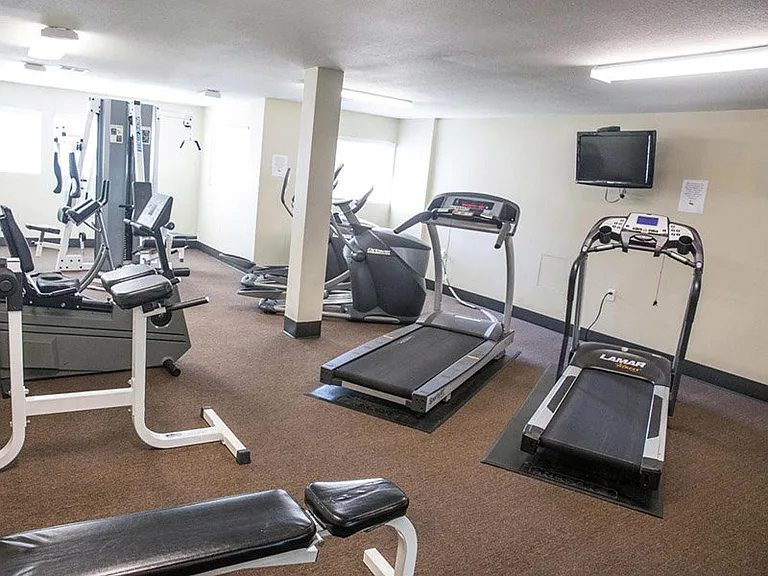 Eagle Pointe — Photo 10