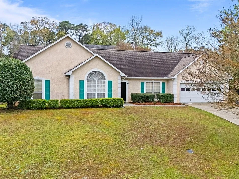 1087 Birch Cir