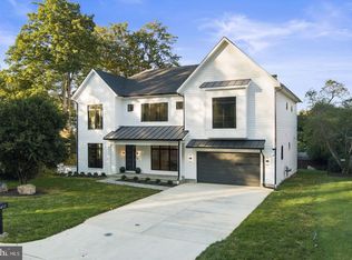 6411 Crane Ter, Bethesda, MD 20817