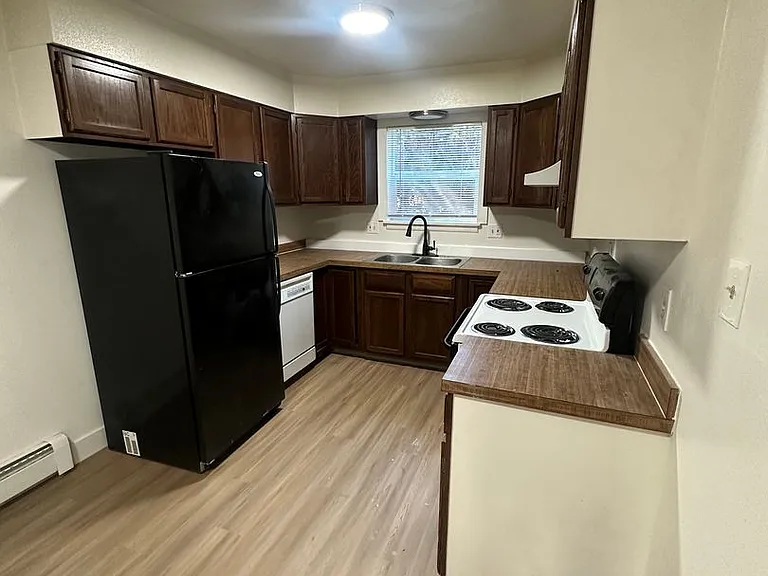 Regency Apartments 4809 — Photo 3