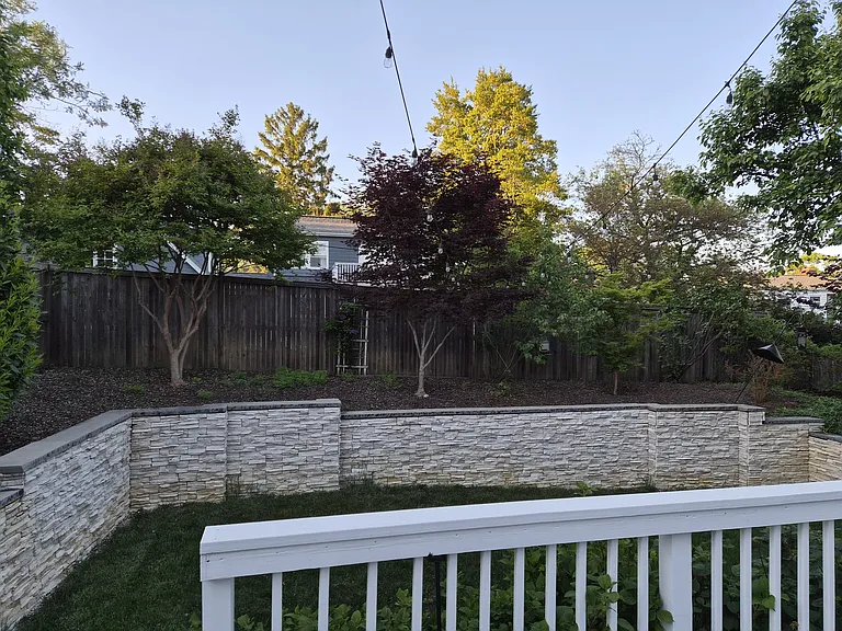 708 Genessee St — Photo 25