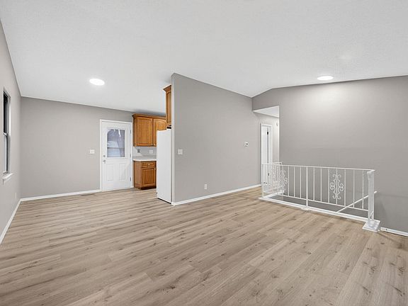5th image of 1808 W 58th St