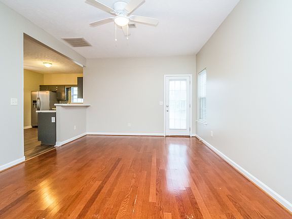 4th image of 2754 Pepperdine Dr