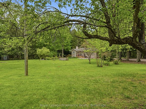5th image of 255 Bull Rd
