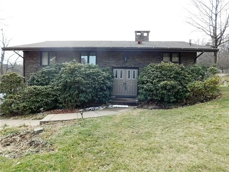 5859 Saltsburg Rd photo 1