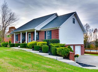 196 Crescent Ridge Dr, Taylorsville, KY 40071