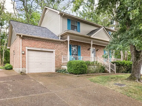 111 Southampton Ct, Goodlettsville, TN 37072