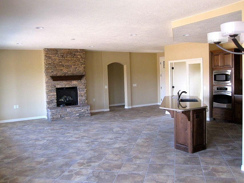 2nd image of 4840 S Festival Park Cir