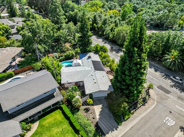 5100 Bell Wood Way, Carmichael, CA 95608