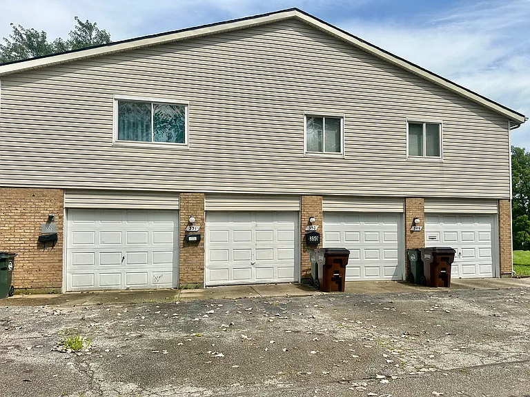 351 Chadwick Pl — Photo 11