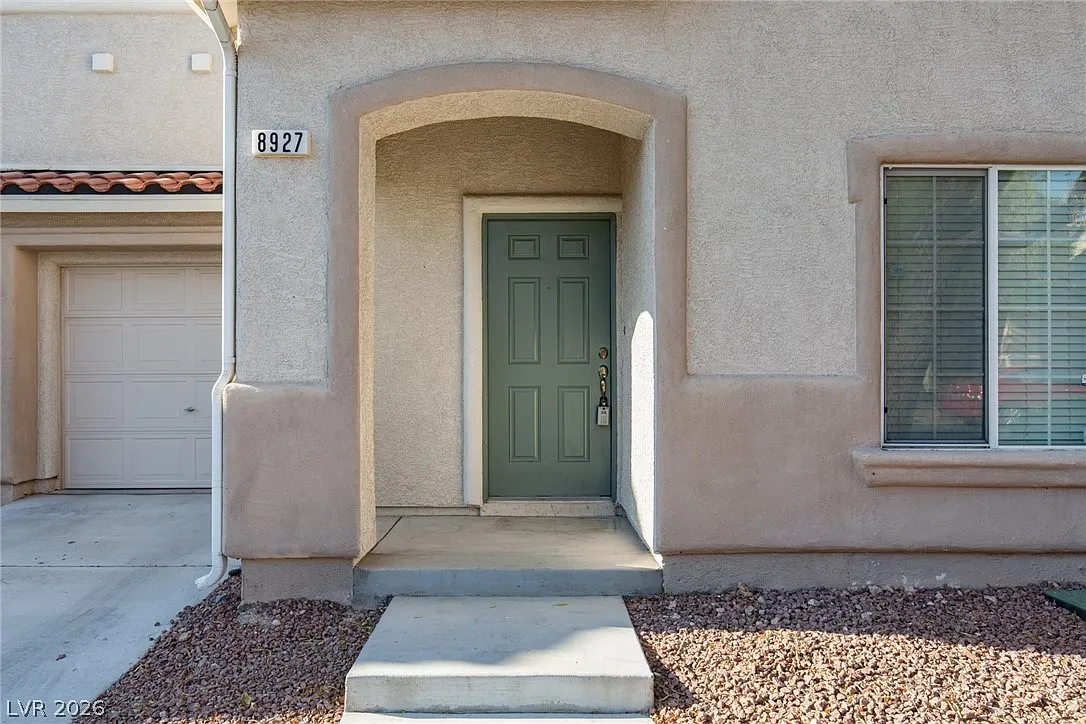 3 bed, 2.5 bath, 1732 sqft, $1,850 — Photo 4
