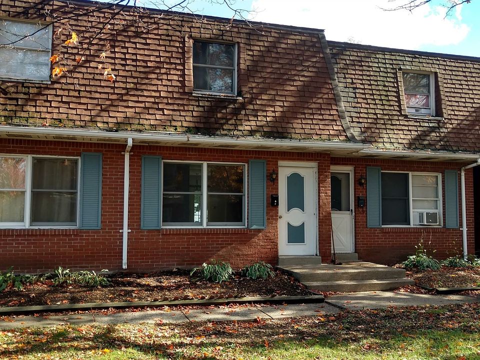1st image of 65 E Main St APT 7