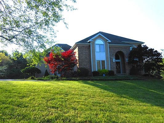 1st image of 10966 Rosewood Ln