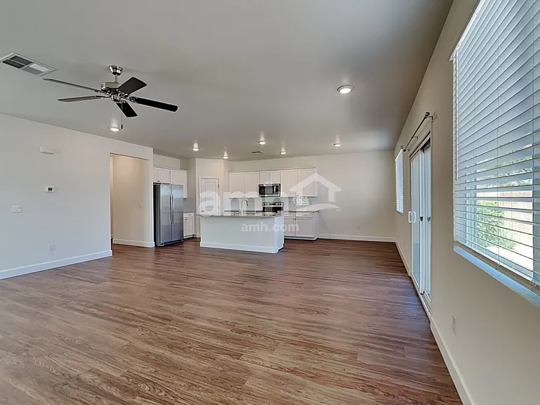 6035 Schmidt St — Photo 6