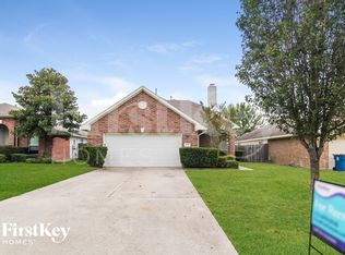 18490 Sunrise Pines Dr, Montgomery, TX 77316