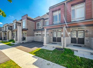 19 Donald Ficht Cres, Brampton, ON L7A5H9