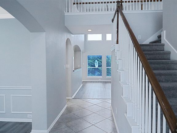 3rd image of 2981 Cattle Baron Dr