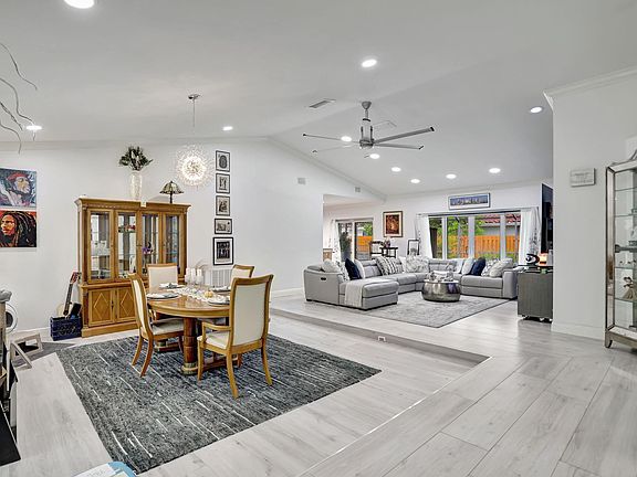 3rd image of 4722 NW 59th Way