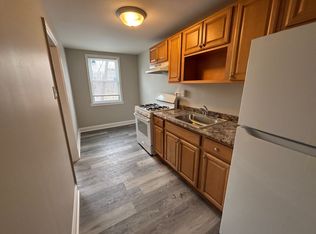 233 W 22nd St, Chester, PA 19013