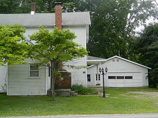 1st image of 204 Water St