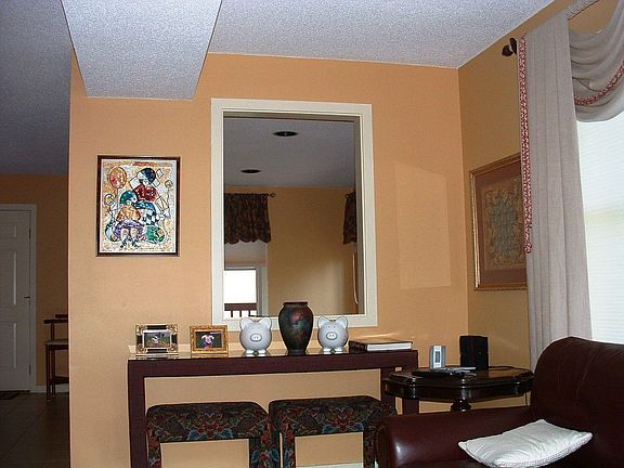 Pass through from family room to kitchen