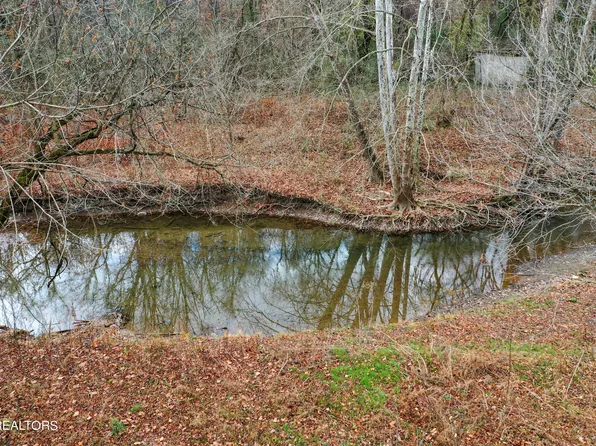 Cooper Dr, Lake City, TN 37769