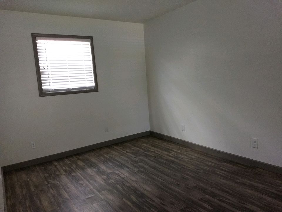 1st image of 4382 Kelly Ave