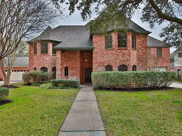 17610 Hidden Forest Dr, Spring, TX 77379