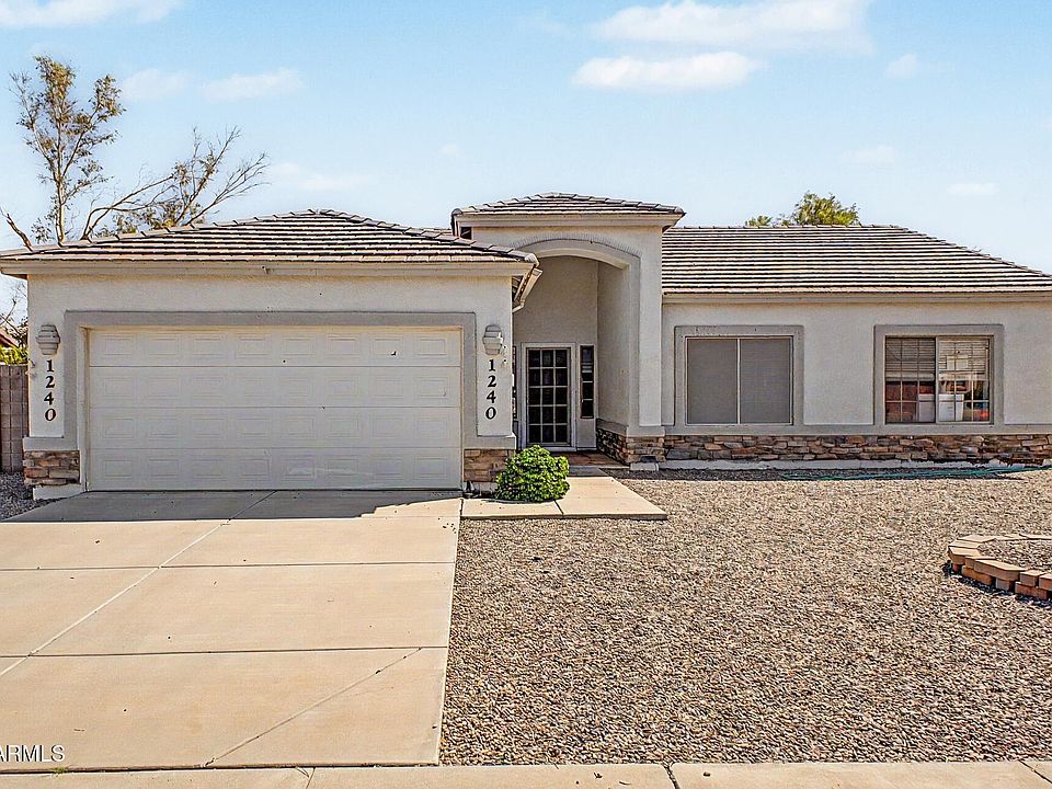 1st image of 1240 E MELROSE Loop