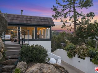 19901 Grand View Dr, Topanga, CA 90290