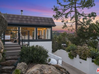19901 Grand View Dr, Topanga, CA, 90290