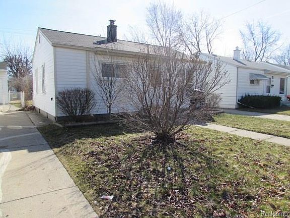 2nd image of 21420 La Salle Blvd