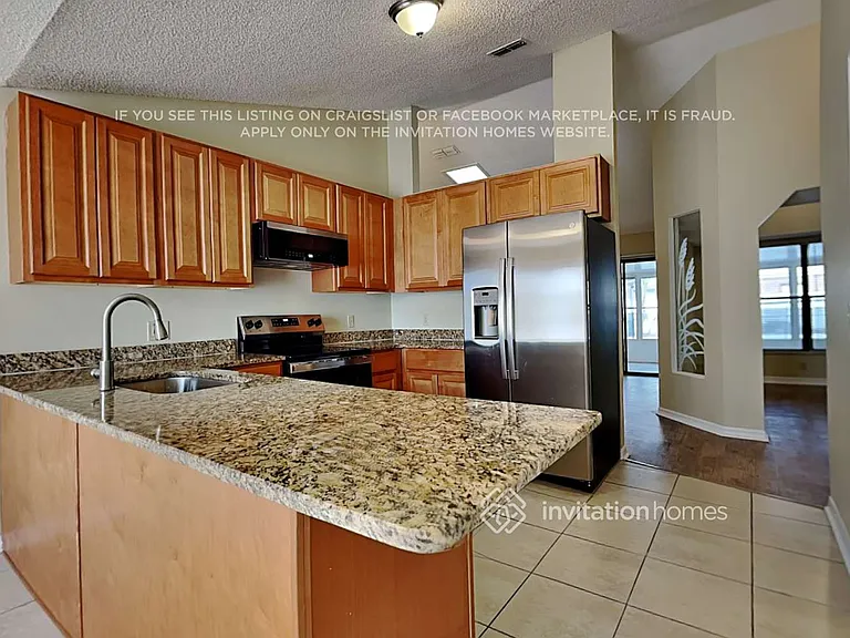 994 Shenandoah Ave — Photo 7