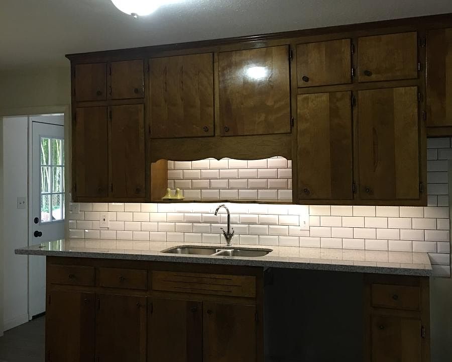 2nd image of 45 Hickory St