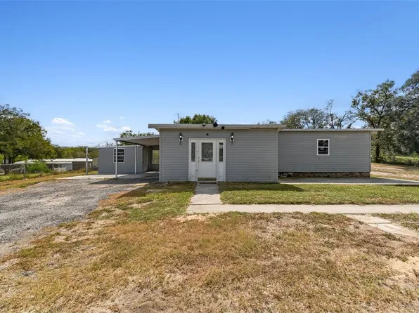 9617 Silverbend Dr, Dade City, FL 33525