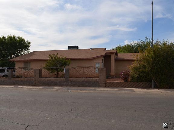 2nd image of 191 E San Felipe St