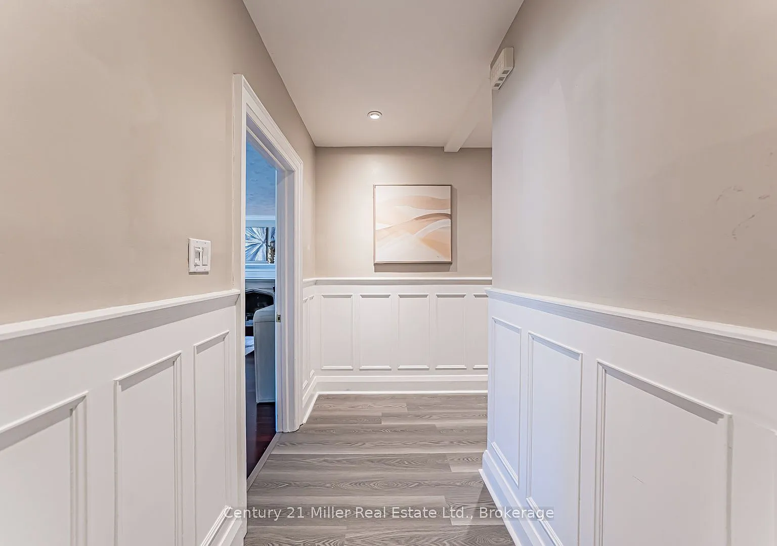 3 bed, $5,000 — Photo 2