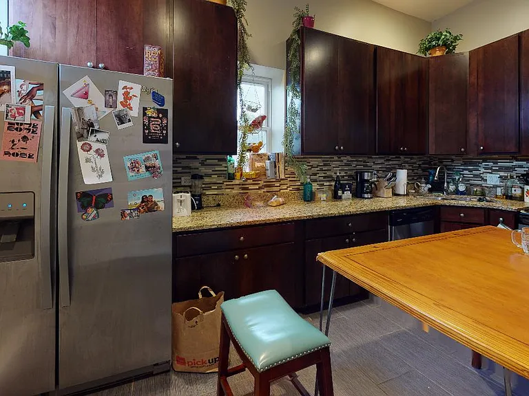 1429 N Fairfield Ave #2 — Photo 2