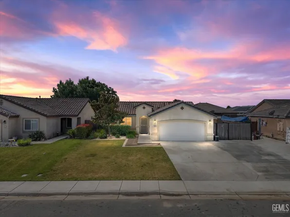 9407 Sleepy Hollow Ln, Bakersfield, CA 93311