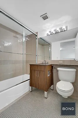 Rented by Bond New York | media 34