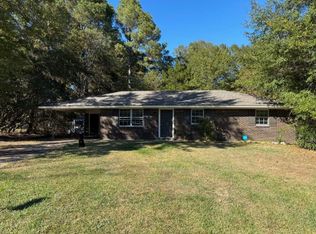 100 Montana Dr, Tupelo, MS 38801