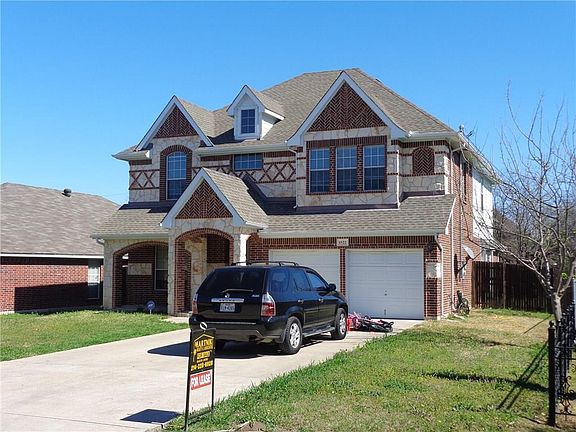 2nd image of 1522 Avenue E